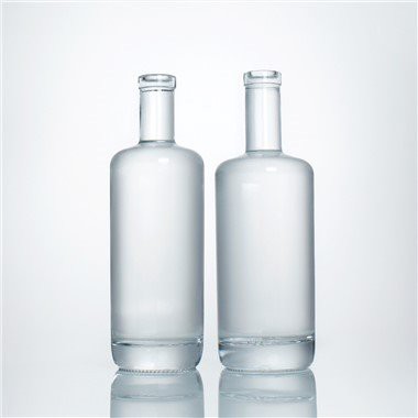 750ml Extra Flint Heavy Vodka Glass Bottle